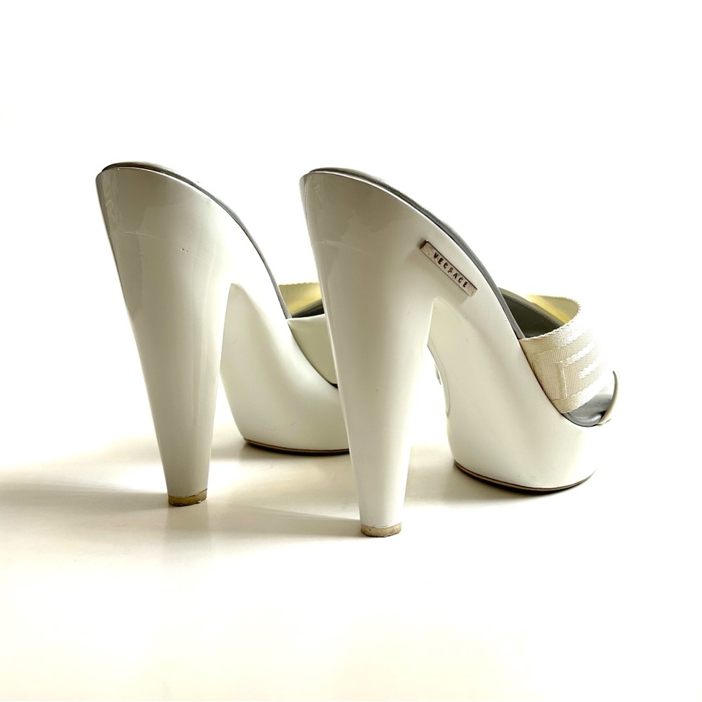 Versace Clogs - Picture 4 of 9